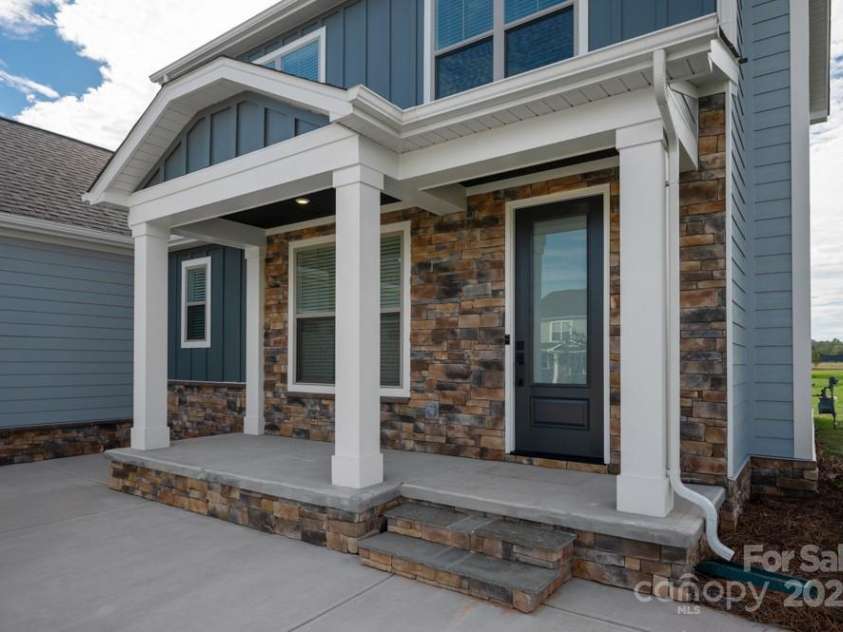 2068 Fordhill Street, Rock Hill, SC 29732.  MLS# CAR4327712, YatesRealty ID 5481. 