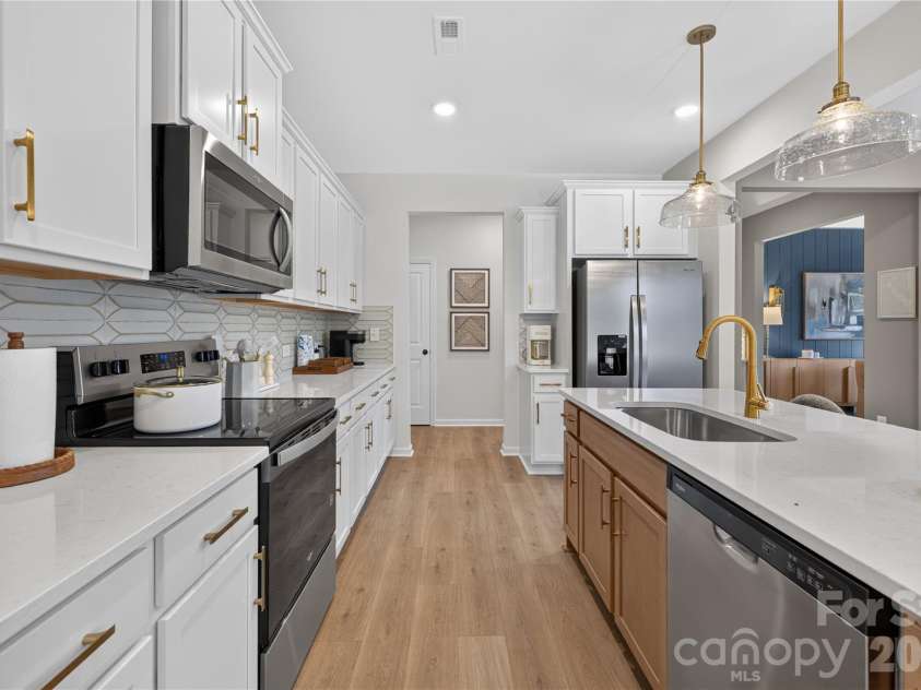 305 Northern Star Drive, Monroe, NC 28110.  MLS# CAR4431404, YatesRealty ID 54812. 