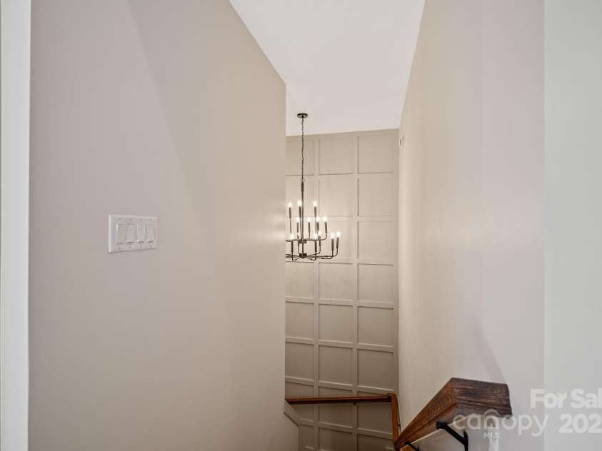 26 Heartleaf Circle, Arden, NC 28704.  MLS# CAR4314580, YatesRealty ID 5482. 