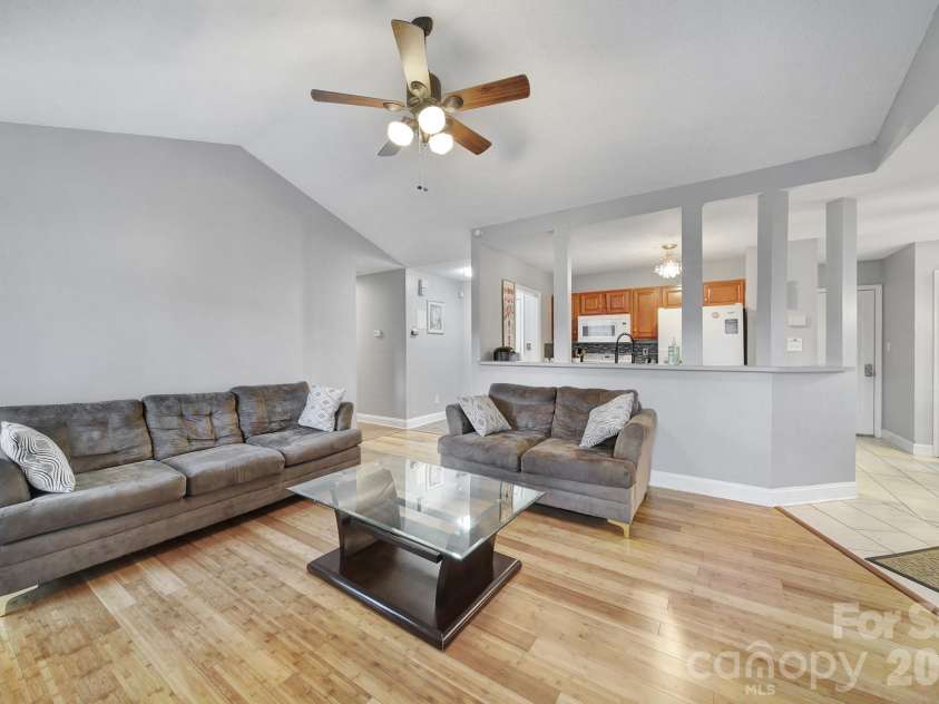 713 Pesca Lane, Matthews, NC 28104.  MLS# CAR4431408, YatesRealty ID 54821. 