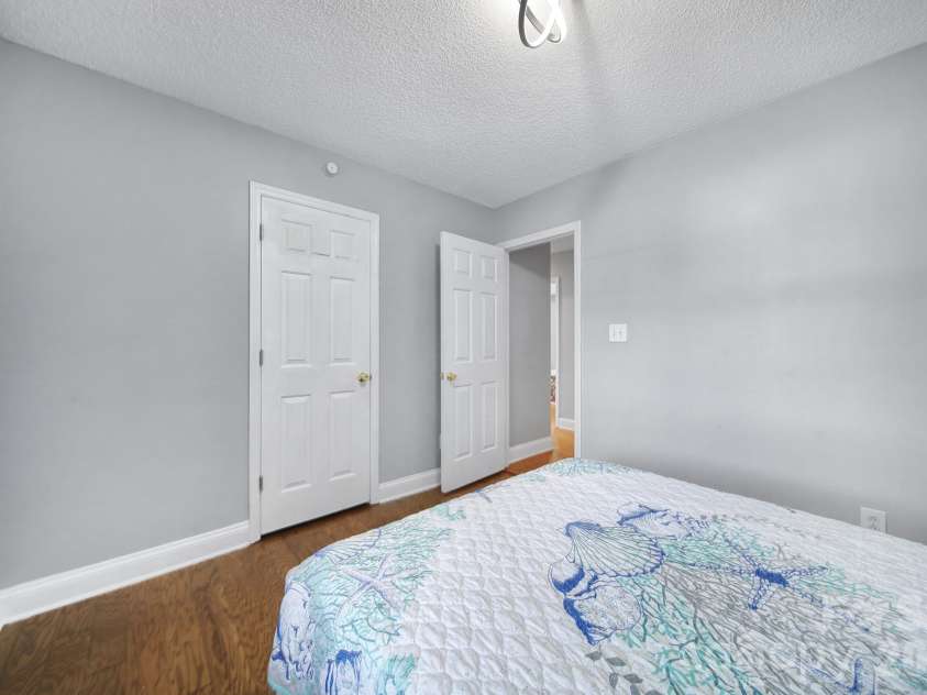 713 Pesca Lane, Matthews, NC 28104.  MLS# CAR4431408, YatesRealty ID 54821. 