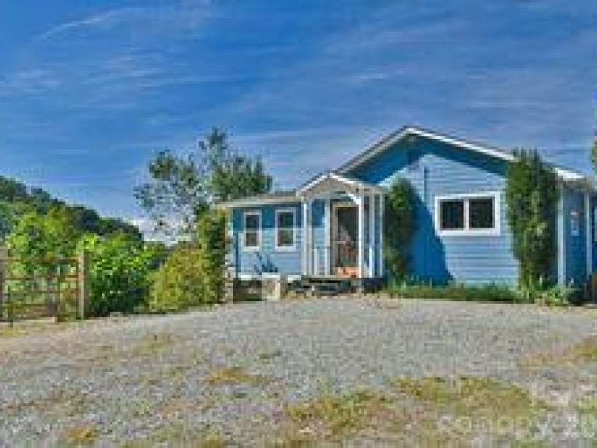 456 Morgan Branch Road, Marshall, NC 28753.  MLS# CAR4431292, YatesRealty ID 54823. 