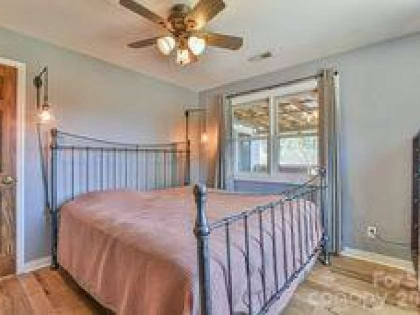 456 Morgan Branch Road, Marshall, NC 28753.  MLS# CAR4431292, YatesRealty ID 54823. 