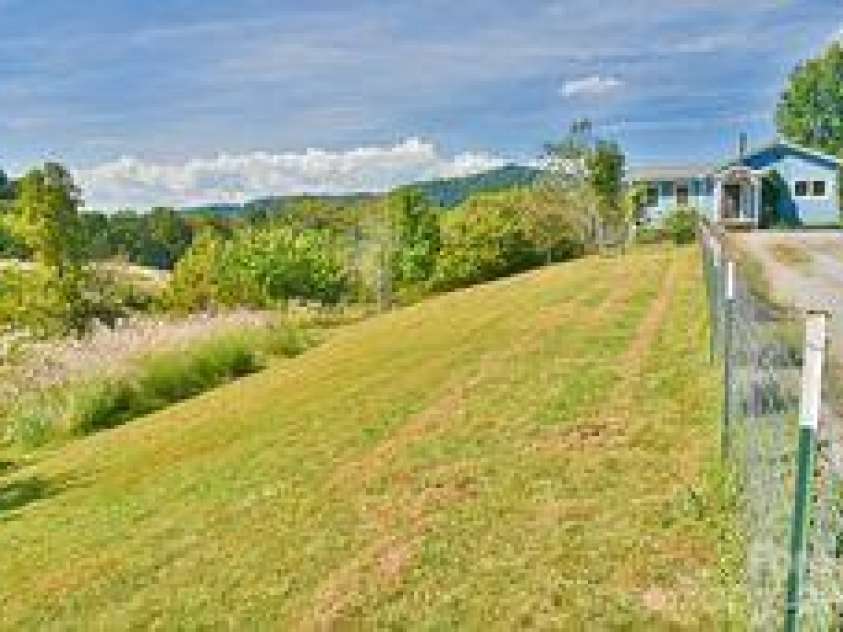 456 Morgan Branch Road, Marshall, NC 28753.  MLS# CAR4431292, YatesRealty ID 54823. 