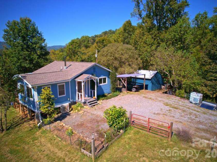456 Morgan Branch Road, Marshall, NC 28753.  MLS# CAR4431292, YatesRealty ID 54823. 