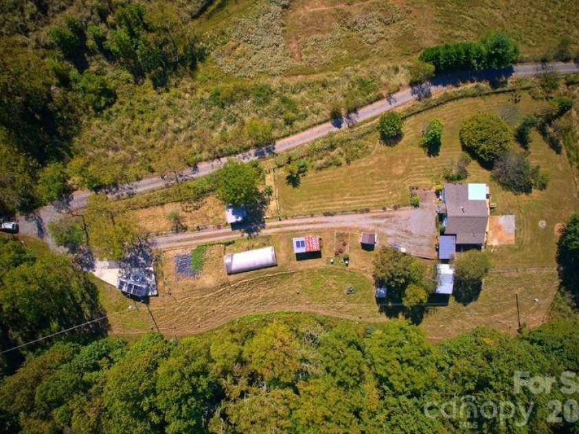 456 Morgan Branch Road, Marshall, NC 28753.  MLS# CAR4431292, YatesRealty ID 54823. 