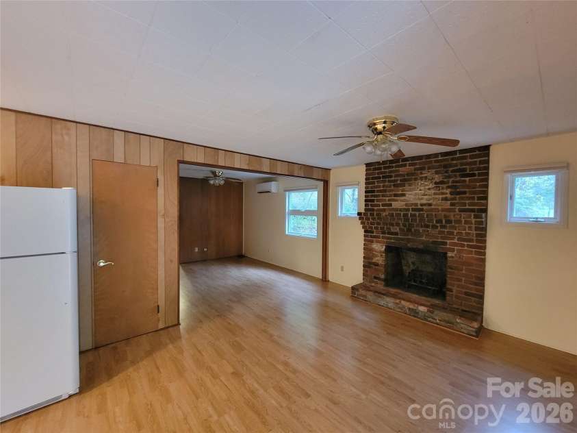 1061 Caldwell Drive, Maggie Valley, NC 28751.  MLS# CAR4429687, YatesRealty ID 54829. 