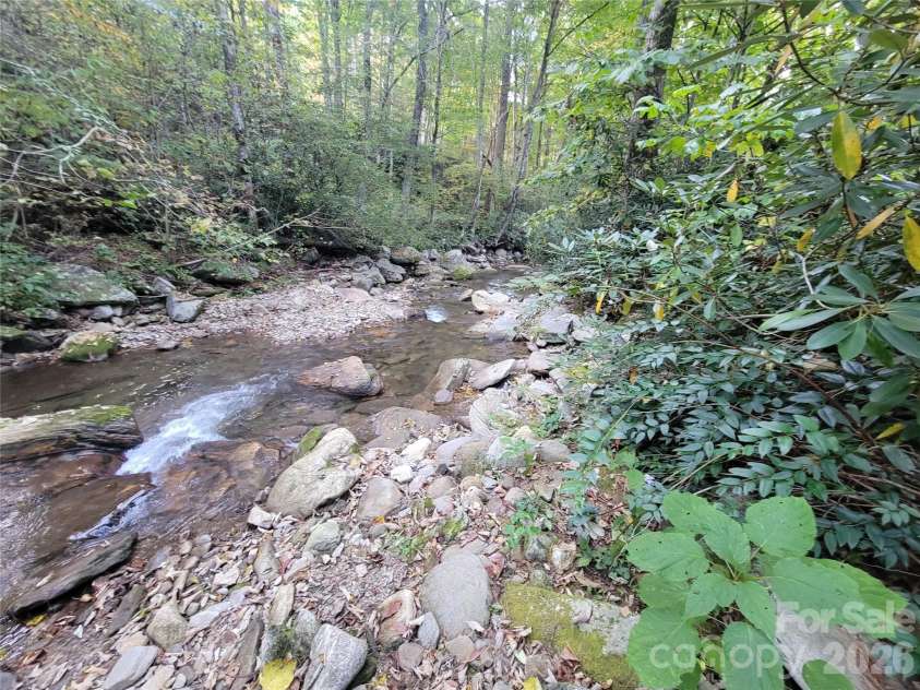 1061 Caldwell Drive, Maggie Valley, NC 28751.  MLS# CAR4429687, YatesRealty ID 54829. 