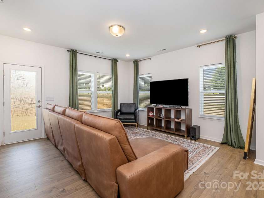 29060 Low Country Lane, Lancaster, SC 29720.  MLS# CAR4164213, YatesRealty ID 5483. 