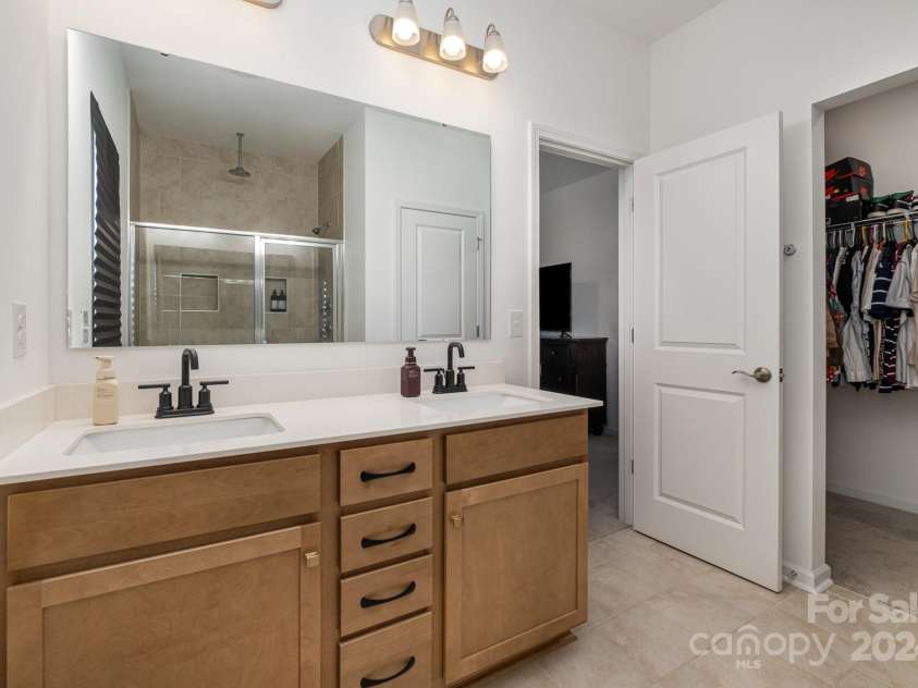 29060 Low Country Lane, Lancaster, SC 29720.  MLS# CAR4164213, YatesRealty ID 5483. 