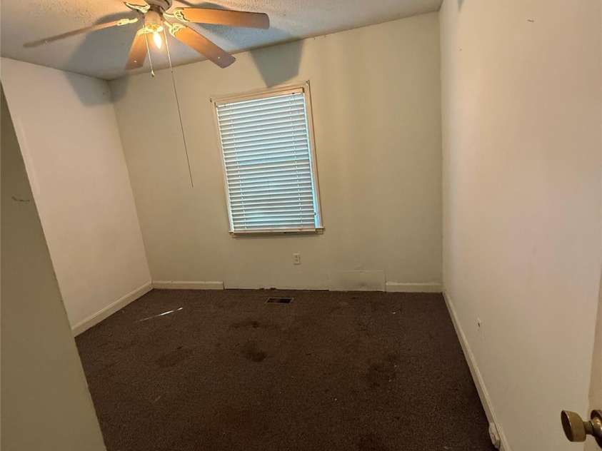 324 Briarwood Drive, Dallas, NC 28034.  MLS# CAR4430828, YatesRealty ID 54833. 