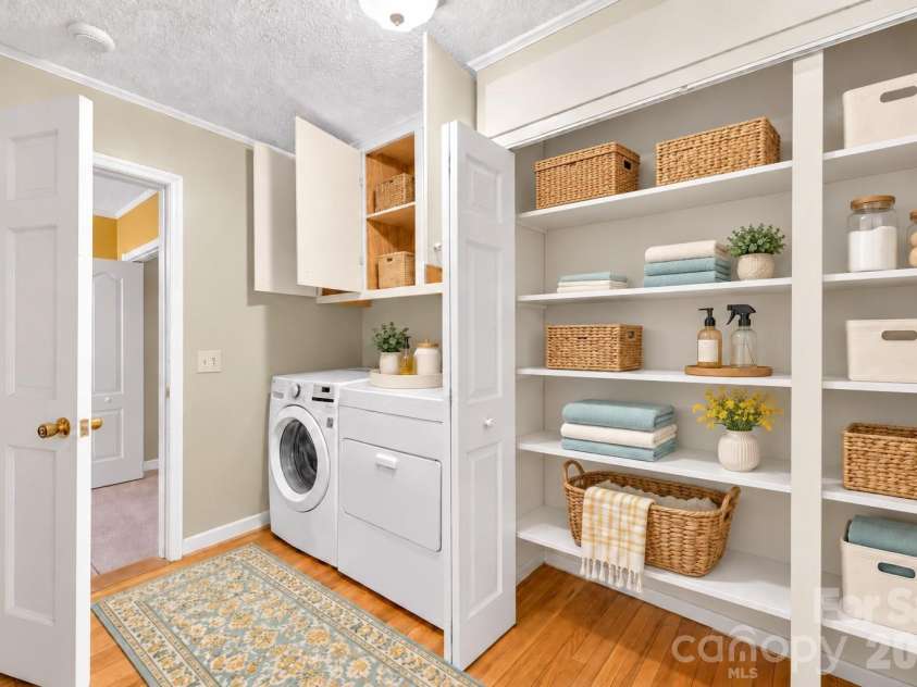 127 Kamala Road, Kershaw, SC 29067.  MLS# CAR4425627, YatesRealty ID 54835. Laundry room - VIRTUALLY STAGED