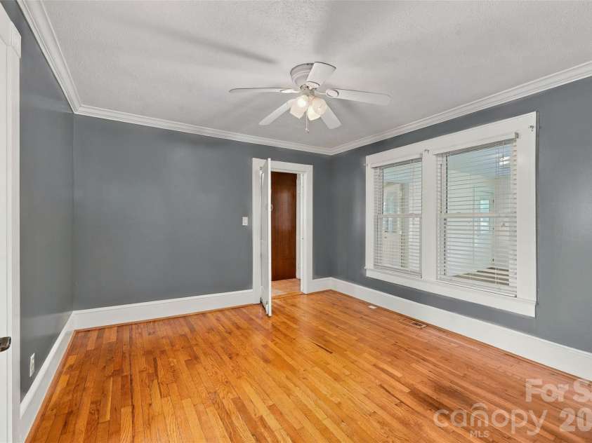 1892 Memorial Highway, Union Grove, NC 28689.  MLS# CAR4431157, YatesRealty ID 54837. Dining room