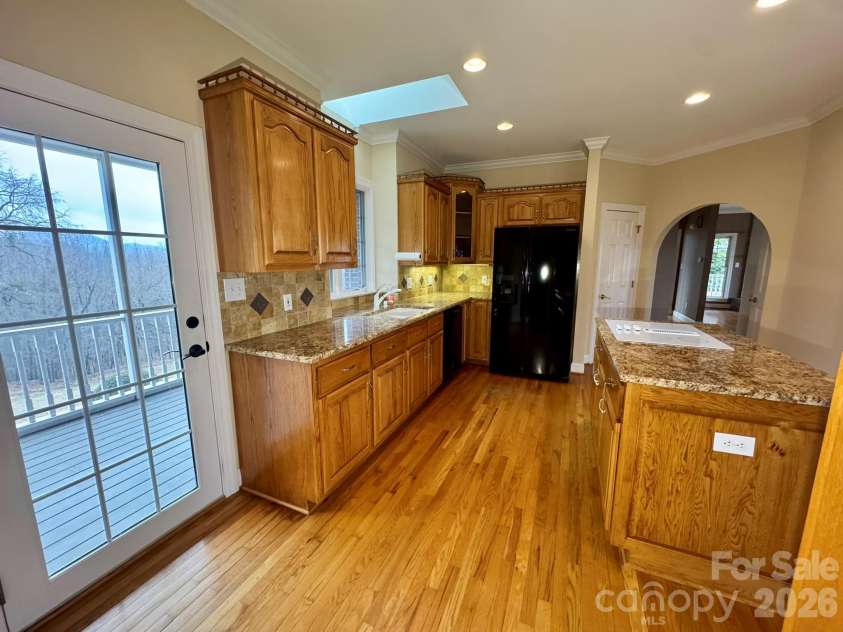 1148 Town N Country Drive, Wilkesboro, NC 28697.  MLS# CAR4334667, YatesRealty ID 54838. 