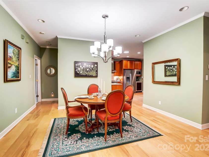 8405 Olde Troon Drive, Charlotte, NC 28277.  MLS# CAR4218471, YatesRealty ID 5484. 