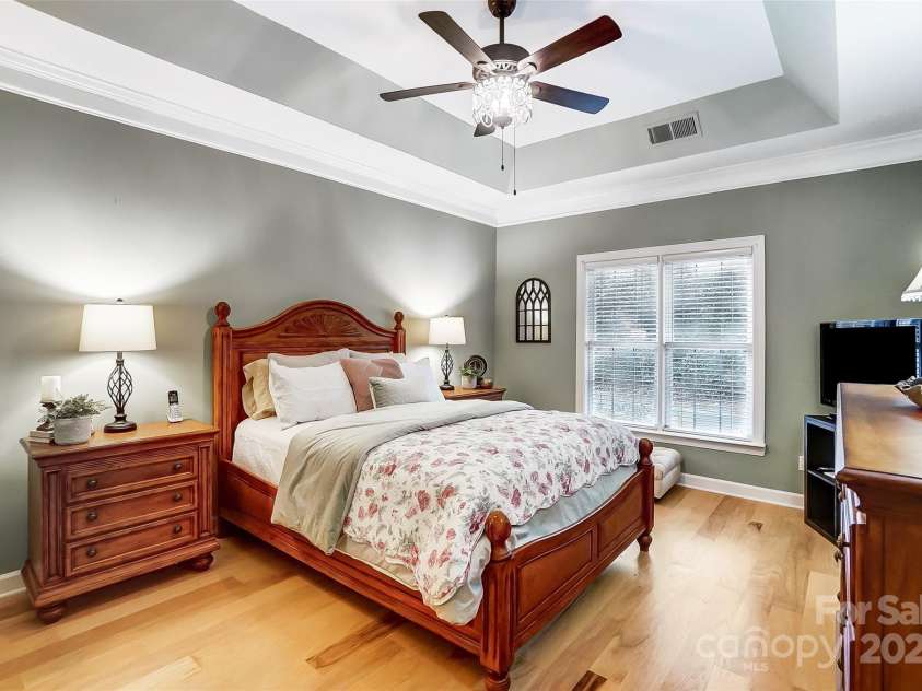 8405 Olde Troon Drive, Charlotte, NC 28277.  MLS# CAR4218471, YatesRealty ID 5484. 