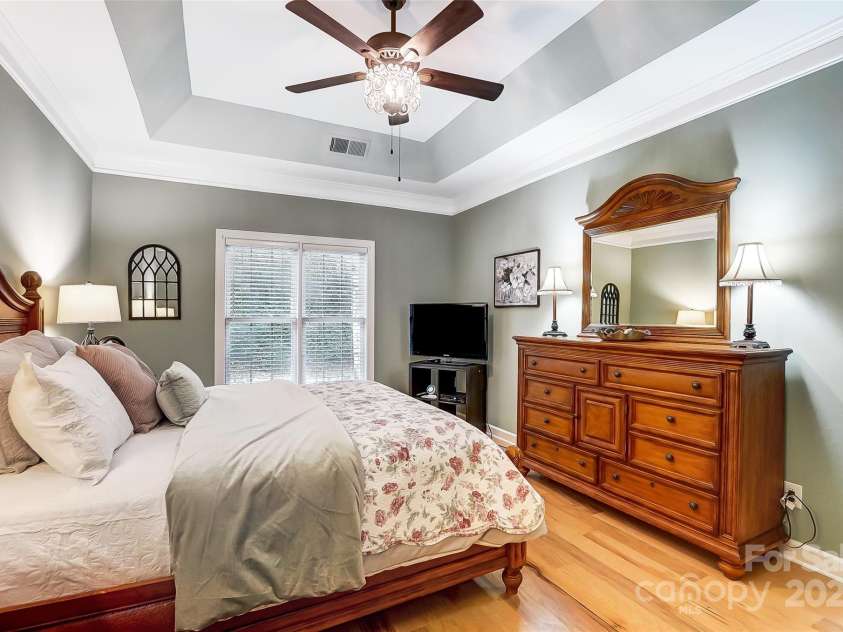 8405 Olde Troon Drive, Charlotte, NC 28277.  MLS# CAR4218471, YatesRealty ID 5484. 