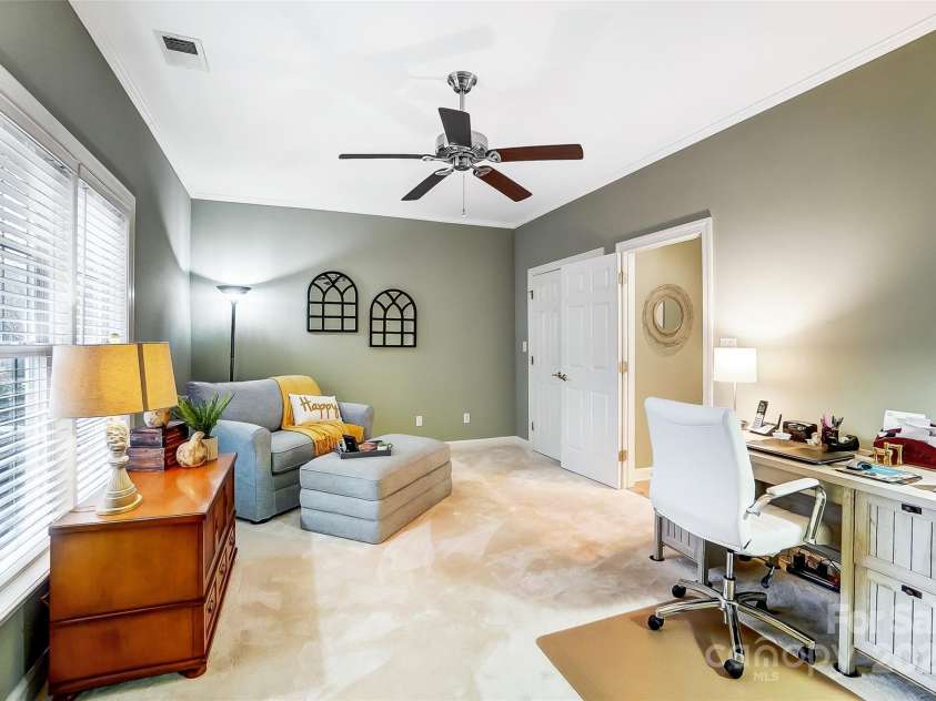 8405 Olde Troon Drive, Charlotte, NC 28277.  MLS# CAR4218471, YatesRealty ID 5484. 