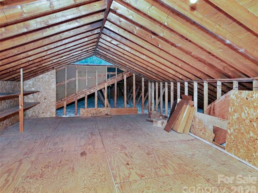 5810 Us 23 Highway, Mars Hill, NC 28754.  MLS# CAR4430509, YatesRealty ID 54840. 
