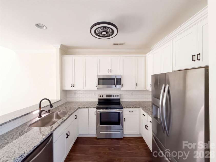 361 Valley Brook Lane, Concord, NC 28025.  MLS# CAR4431035, YatesRealty ID 54841. 