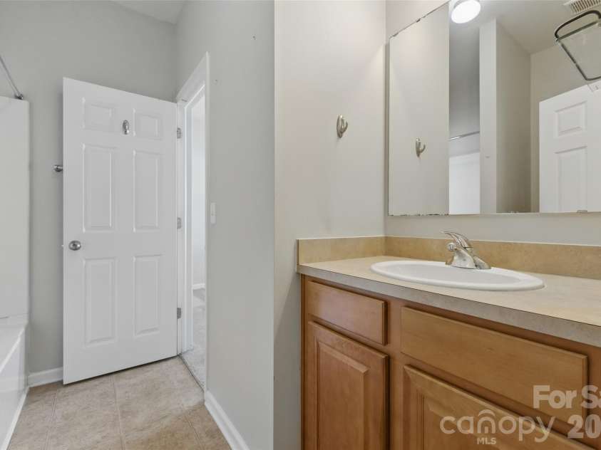 4226 Lotts Place, Rock Hill, SC 29732.  MLS# CAR4431503, YatesRealty ID 54842. 