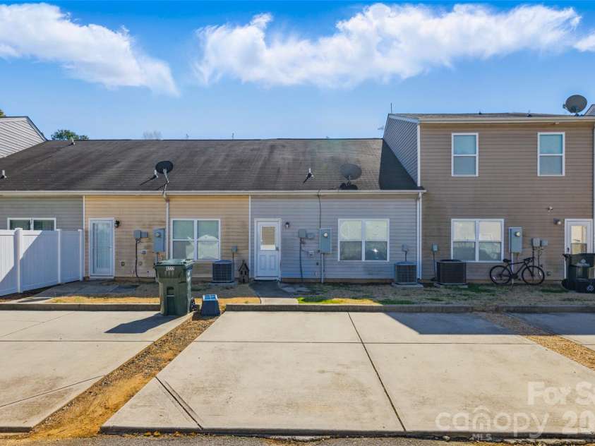 4226 Lotts Place, Rock Hill, SC 29732.  MLS# CAR4431503, YatesRealty ID 54842. 