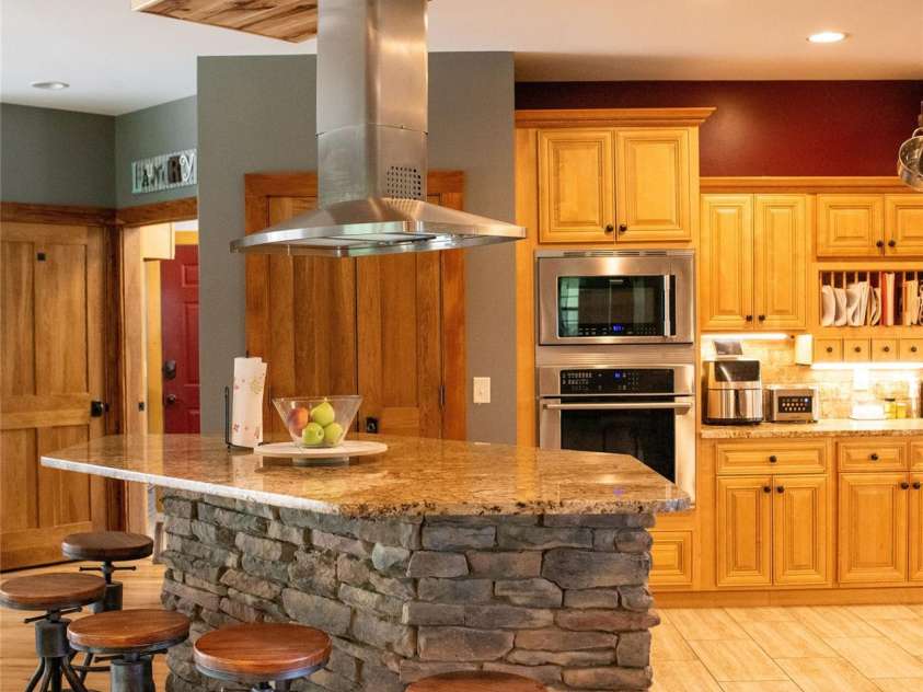 5410 Tobacco Road, Trinity, NC 27370.  MLS# CAR4429700, YatesRealty ID 54845. 