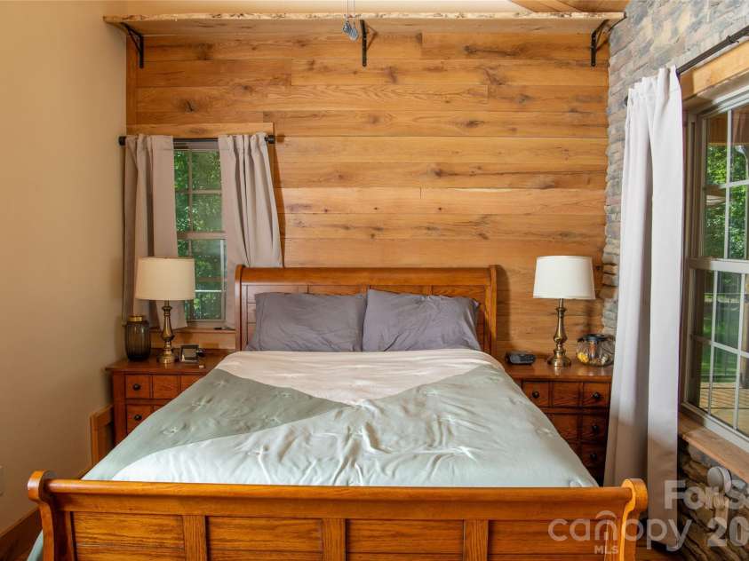 5410 Tobacco Road, Trinity, NC 27370.  MLS# CAR4429700, YatesRealty ID 54845. 