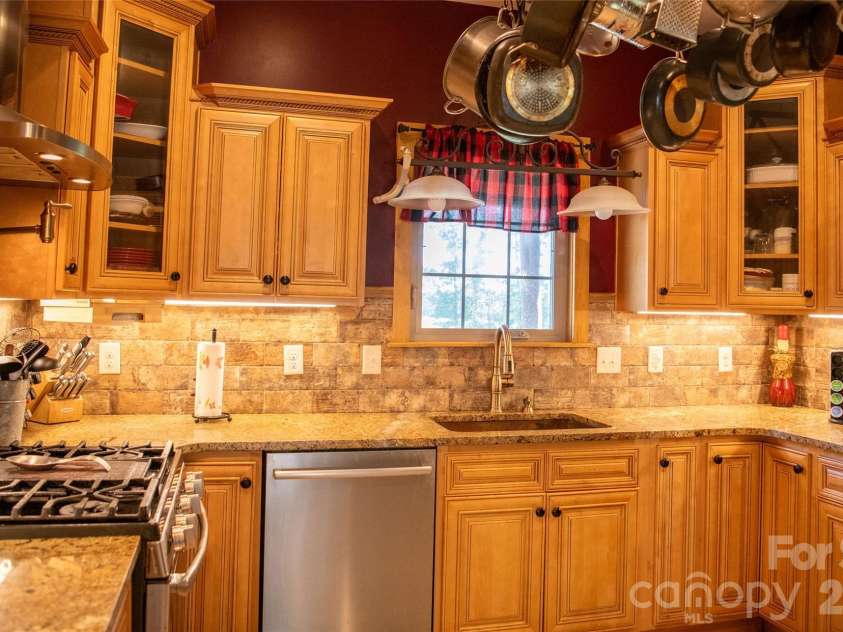 5410 Tobacco Road, Trinity, NC 27370.  MLS# CAR4429700, YatesRealty ID 54845. 