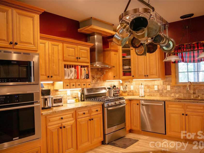 5410 Tobacco Road, Trinity, NC 27370.  MLS# CAR4429700, YatesRealty ID 54845. 