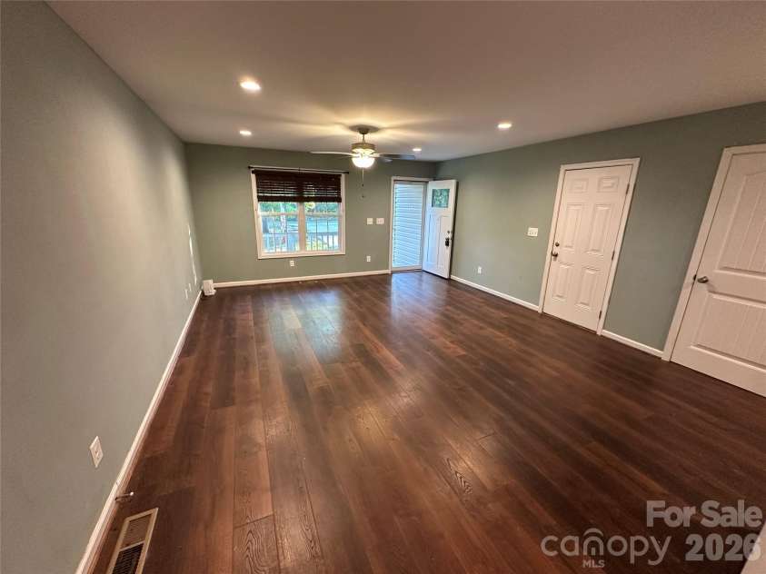 177 Pinehaven Drive, New London, NC 28127.  MLS# CAR4431526, YatesRealty ID 54846. 