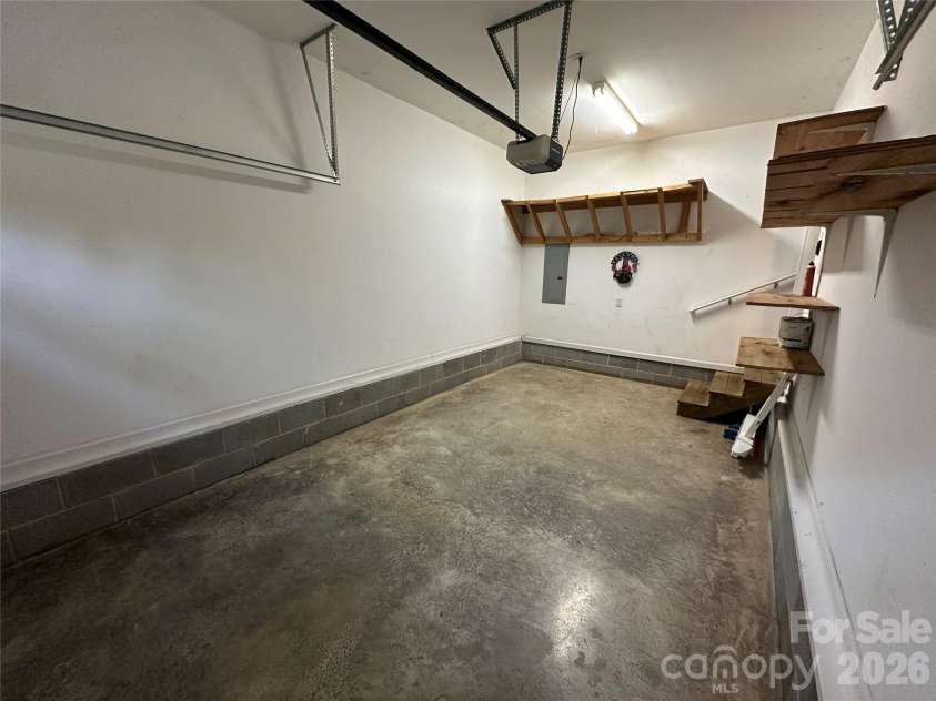177 Pinehaven Drive, New London, NC 28127.  MLS# CAR4431526, YatesRealty ID 54846. 