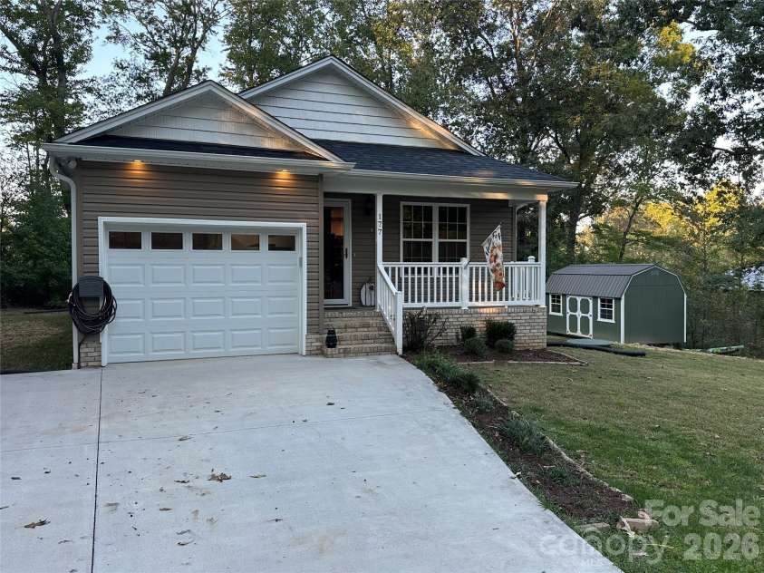 177 Pinehaven Drive, New London, NC 28127.  MLS# CAR4431526, YatesRealty ID 54846. 