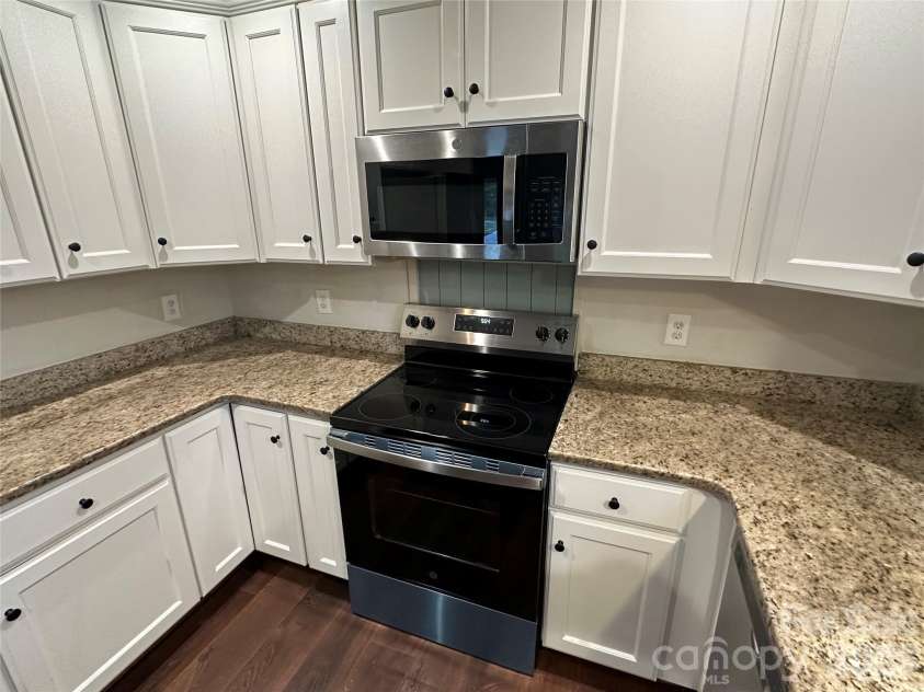 177 Pinehaven Drive, New London, NC 28127.  MLS# CAR4431526, YatesRealty ID 54846. 