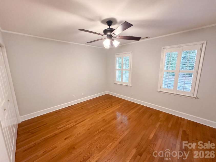 4412 Lazy Drive, Charlotte, NC 28215.  MLS# CAR4431553, YatesRealty ID 54847. 