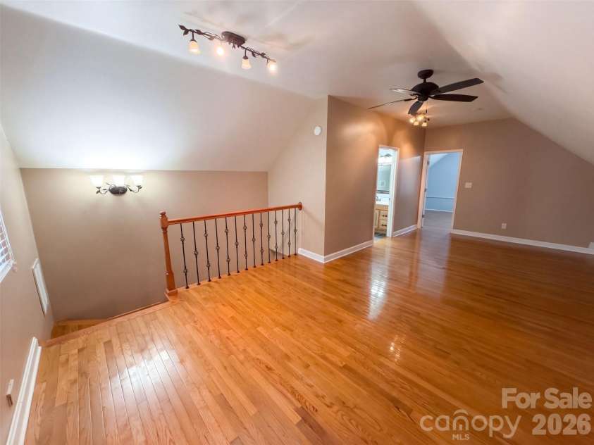 4412 Lazy Drive, Charlotte, NC 28215.  MLS# CAR4431553, YatesRealty ID 54847. 