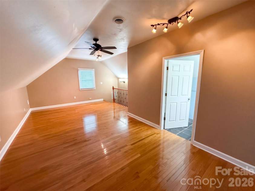 4412 Lazy Drive, Charlotte, NC 28215.  MLS# CAR4431553, YatesRealty ID 54847. 