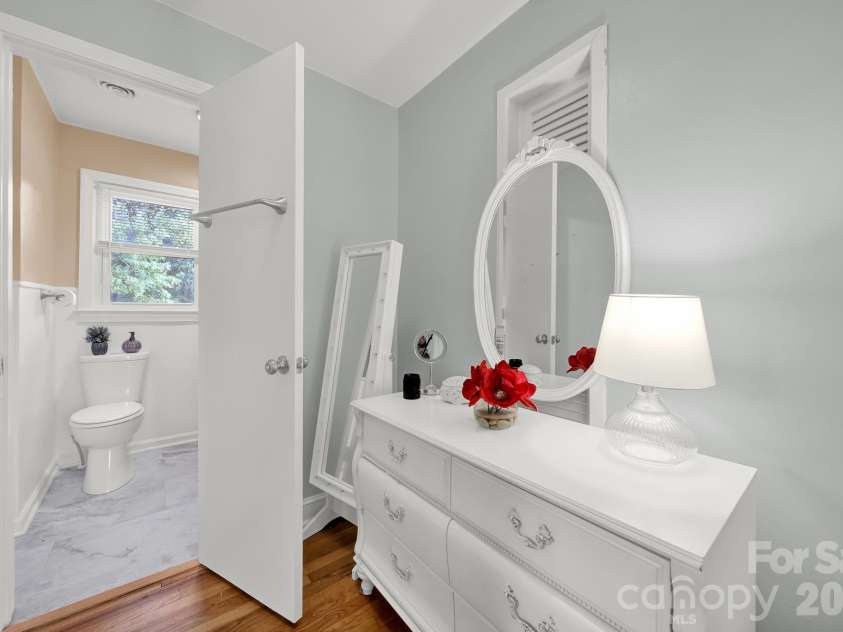 1656 Oakridge Meadows Court, Rock Hill, SC 29732.  MLS# CAR4429407, YatesRealty ID 54848. 