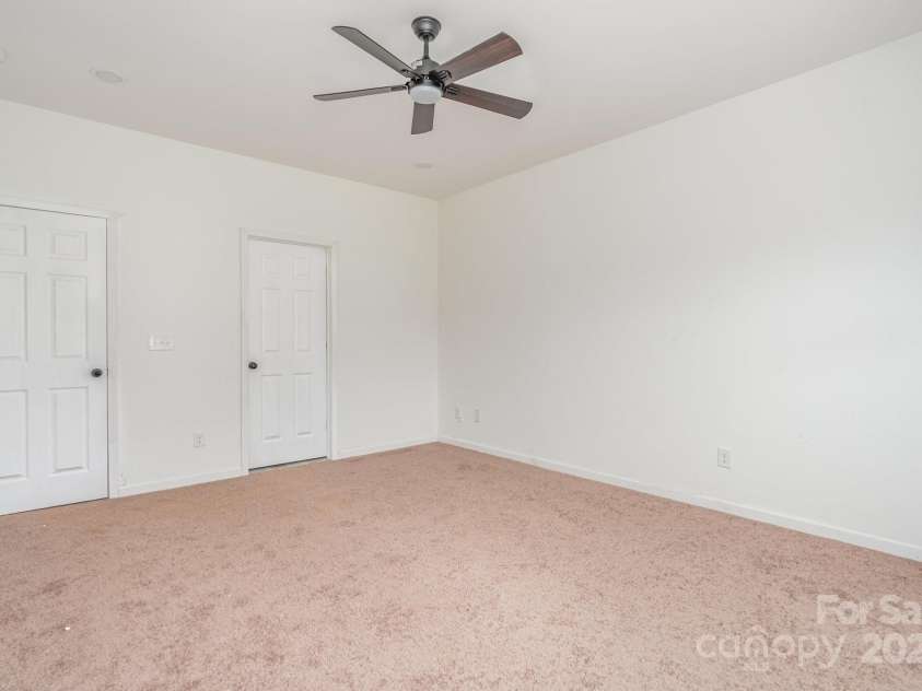 149 Ole Eastpointe Drive, York, SC 29745.  MLS# CAR4293537, YatesRealty ID 5485. Primary Bedroom