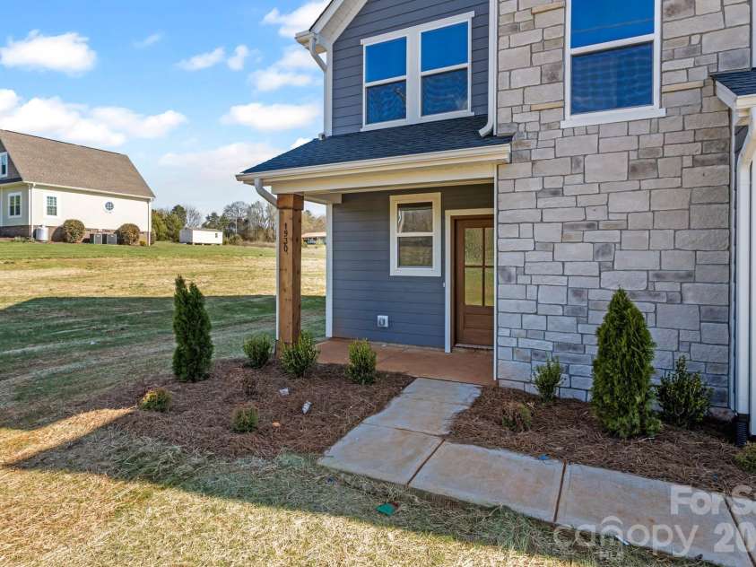 1930 Maiden Salem Road, Lincolnton, NC 28092.  MLS# CAR4359078, YatesRealty ID 5485. 