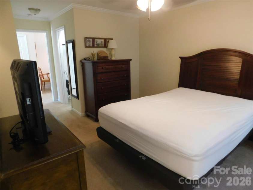 47 Linford Street, Belmont, NC 28012.  MLS# CAR4431571, YatesRealty ID 54850. 