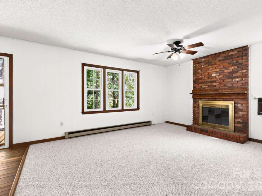 340 Genesis Circle, Black Mountain, NC 28711.  MLS# CAR4429667, YatesRealty ID 54851. Living Room