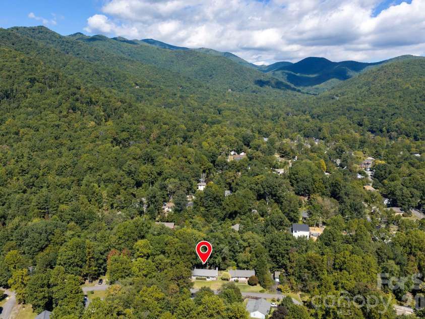 340 Genesis Circle, Black Mountain, NC 28711.  MLS# CAR4429667, YatesRealty ID 54851. Located in Directly Between Black Mountain and Montreat