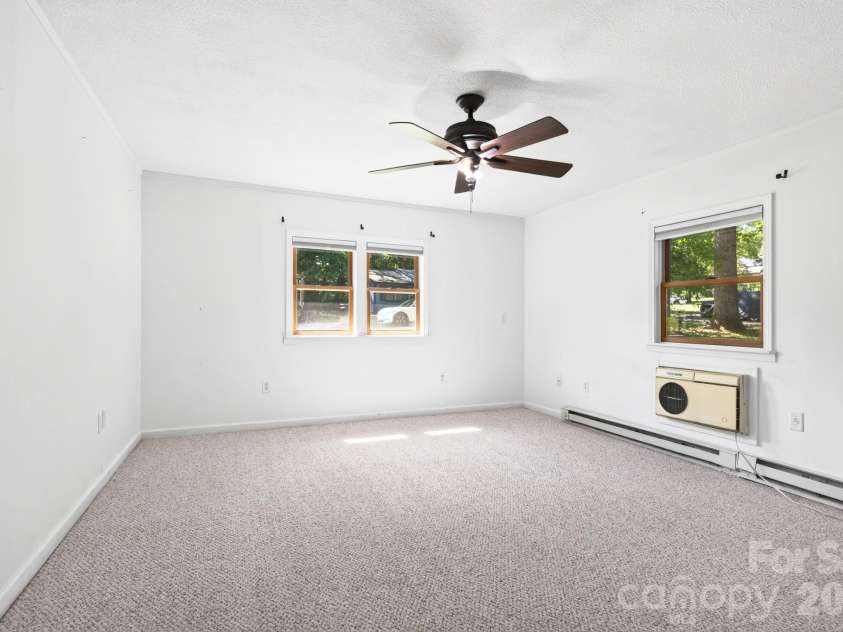 340 Genesis Circle, Black Mountain, NC 28711.  MLS# CAR4429667, YatesRealty ID 54851. Primary Ensuite Bedroom
