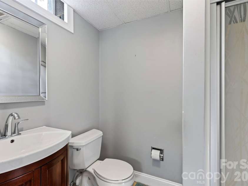 14 Willow Road, Asheville, NC 28804.  MLS# CAR4429269, YatesRealty ID 54853. Basement full bath