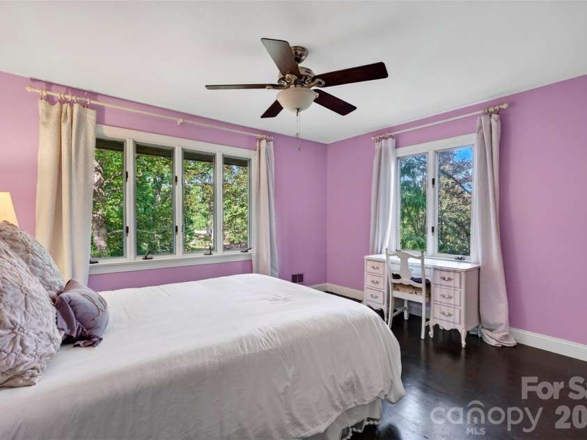 14 Willow Road, Asheville, NC 28804.  MLS# CAR4429269, YatesRealty ID 54853. Bedroom 2 of 4