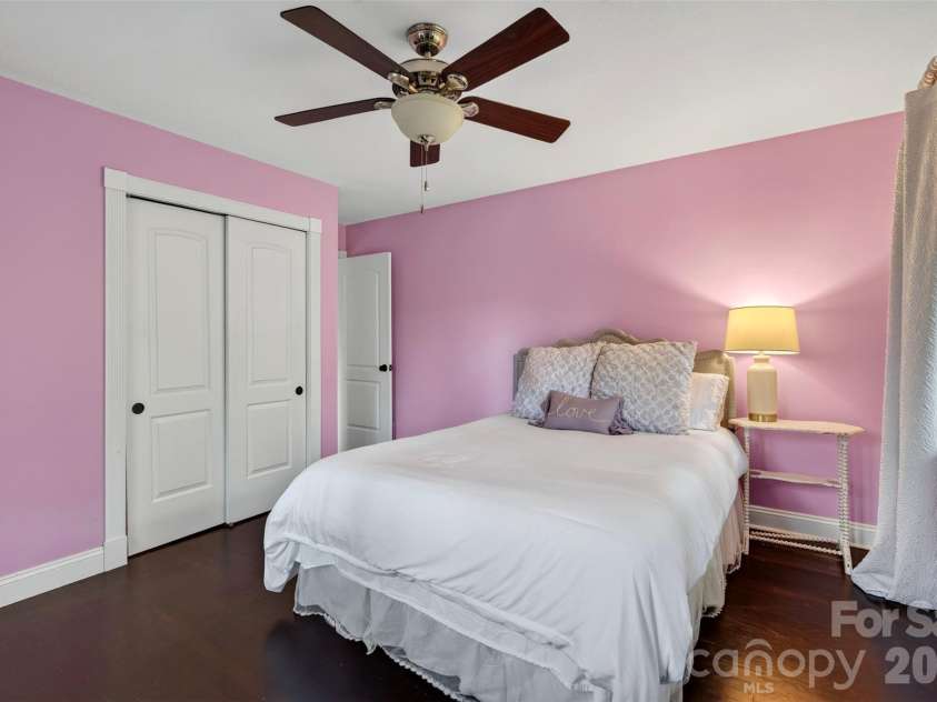 14 Willow Road, Asheville, NC 28804.  MLS# CAR4429269, YatesRealty ID 54853. Bedroom 2 of 4