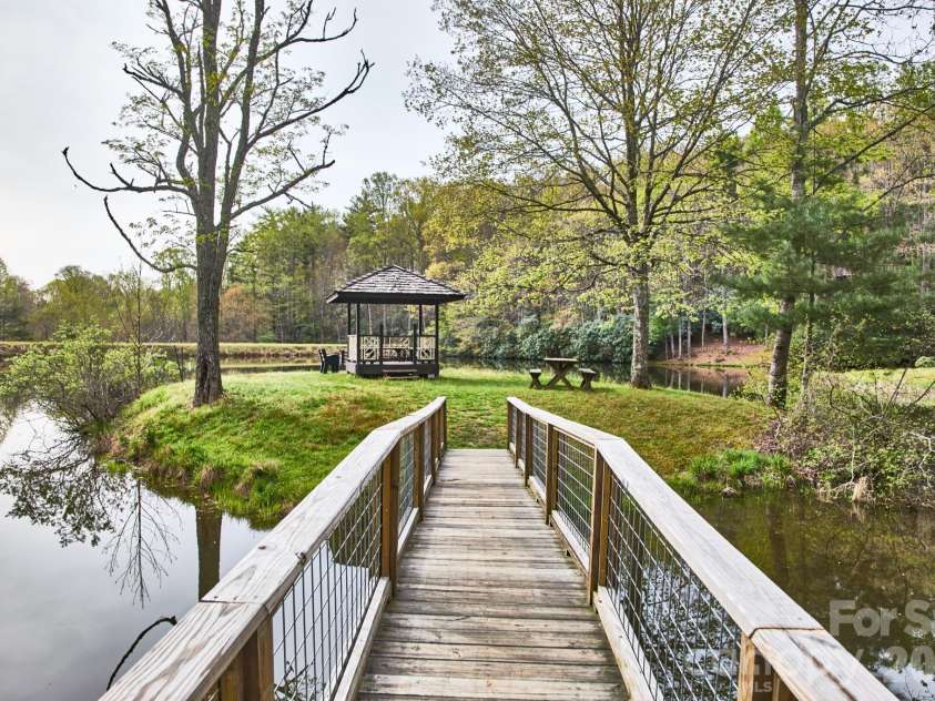 184 Raccoon Run, Fleetwood, NC 28626.  MLS# CAR4430752, YatesRealty ID 54854. 