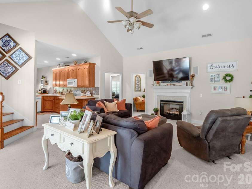 4227 Pigg Mattox Road, Monroe, NC 28112.  MLS# CAR4431495, YatesRealty ID 54856. 