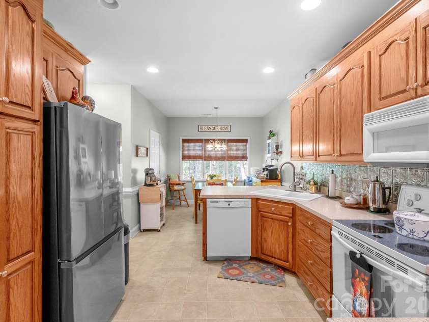 4227 Pigg Mattox Road, Monroe, NC 28112.  MLS# CAR4431495, YatesRealty ID 54856. 